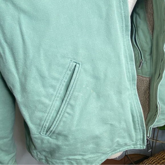 Rare Carhartt Sierra Jacket in green size medium women’s - Picture 7 of 9